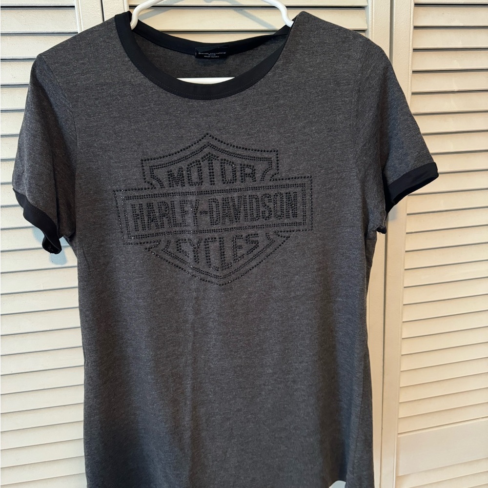 Women’s gray Harley Davidson shirt with bling bar and shield on the front